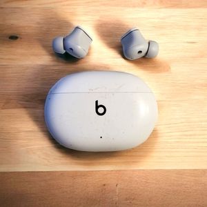 Beats by Dr. Dre SOLD